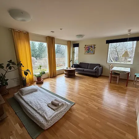 Golden Haven - Kullakodu - 2-bedroom House With Sauna, Patio, Grill, Walk To