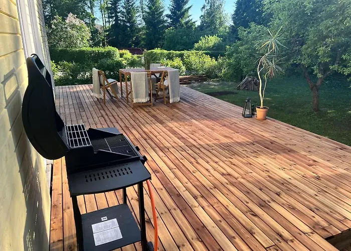 Golden Haven - Kullakodu - 2-bedroom House With Sauna, Patio, Grill, Walk To Viti