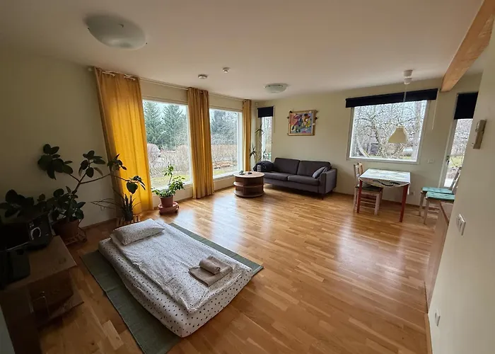 Golden Haven - Kullakodu - 2-bedroom House With Sauna, Patio, Grill, Walk To